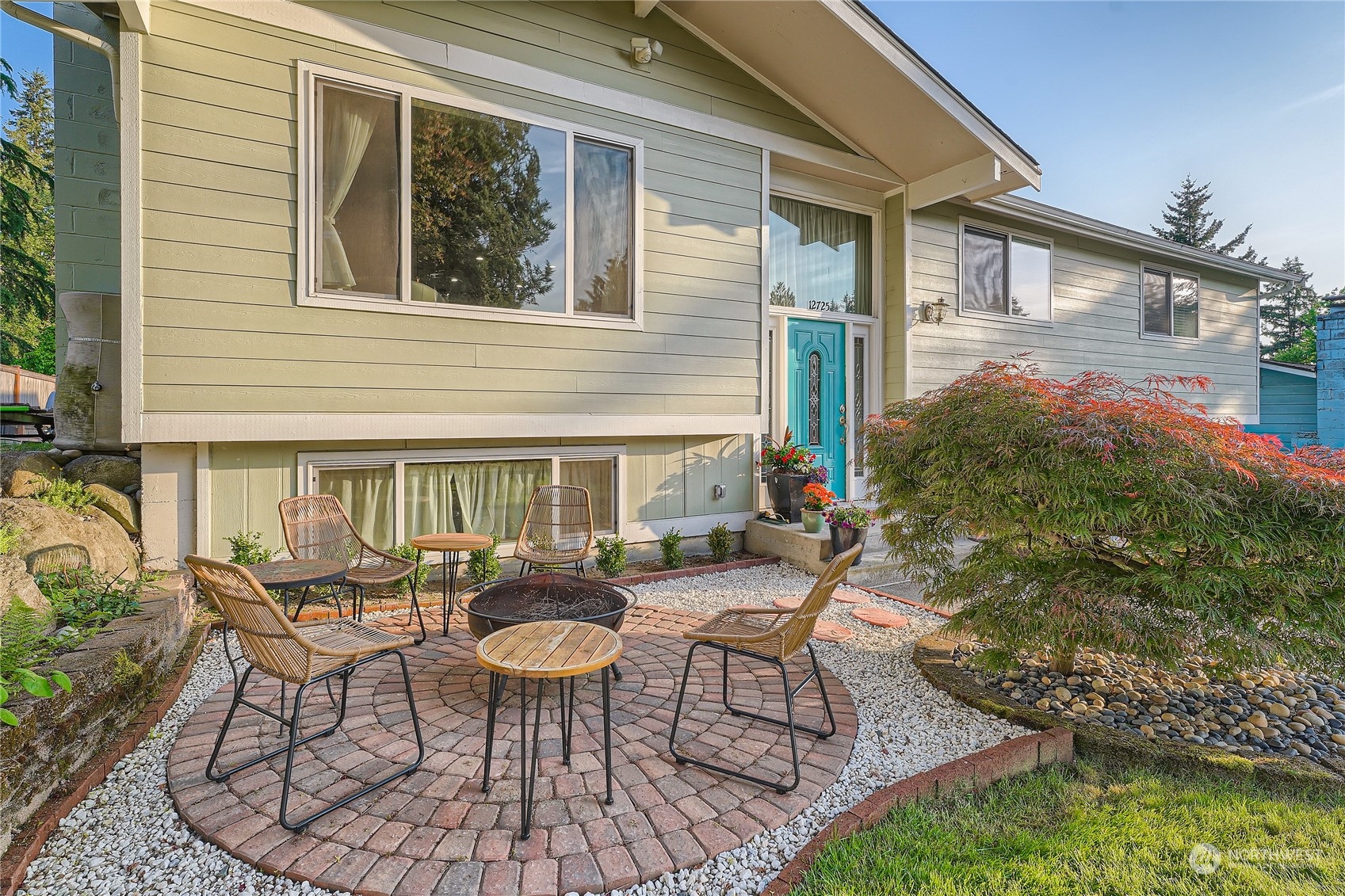 12725 Southeast 190th Place Renton, WA 98058 - Photo 2 of 24 Gallery Image 2