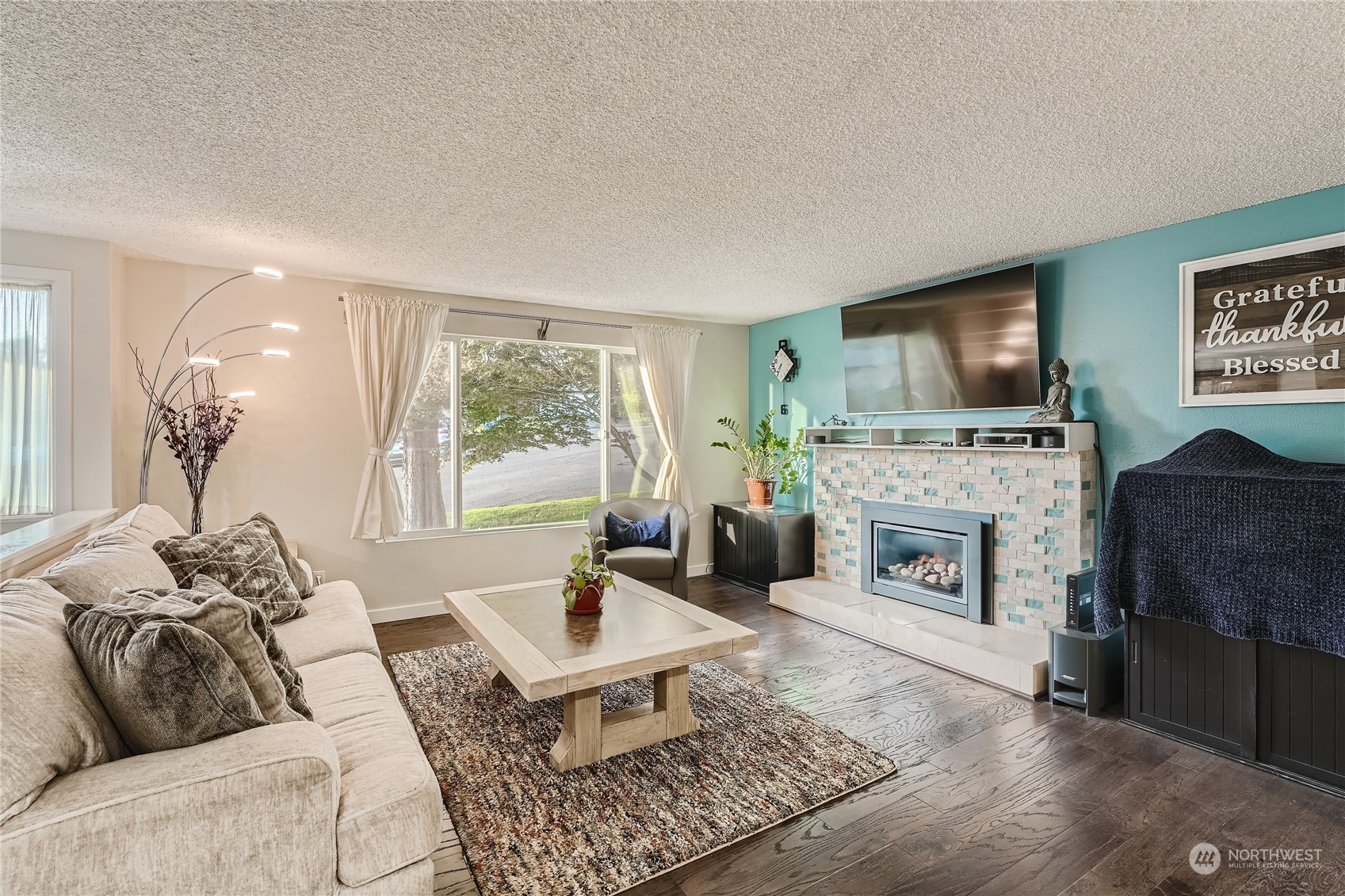 12725 Southeast 190th Place Renton, WA 98058 - Photo 3 of 24 Gallery Image 3