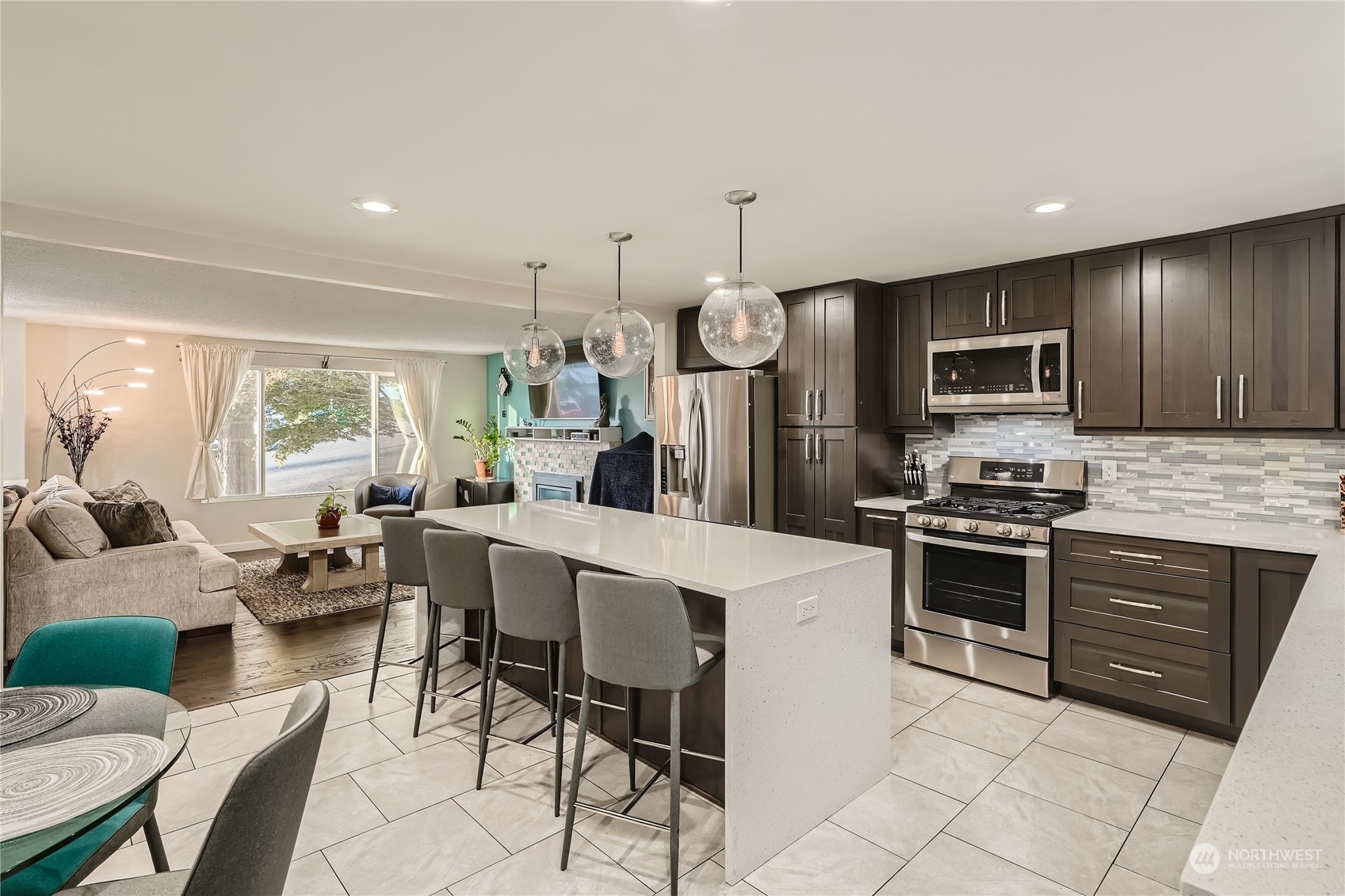 12725 Southeast 190th Place Renton, WA 98058 - Photo 7 of 24 Gallery Image 7