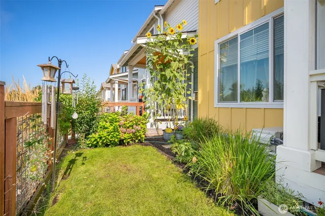 $519,000 | 4201 Ambrosia Lane, Unit B9, Bellingham, WA 98226