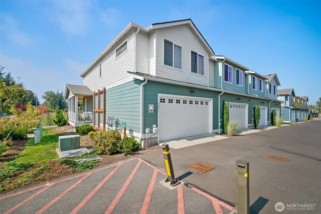 $519,000 | 4201 Ambrosia Lane, Unit B9, Bellingham, WA 98226