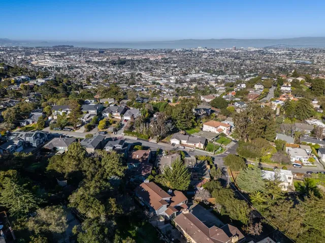 $3,148,000 | 1700 Valley View Avenue, Belmont, CA 94002