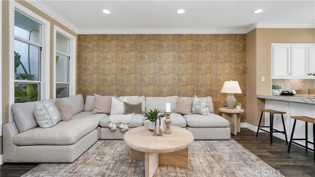 $1,292,000 | 4 Vista Frondosa, Rancho Santa Margarita, CA 92688