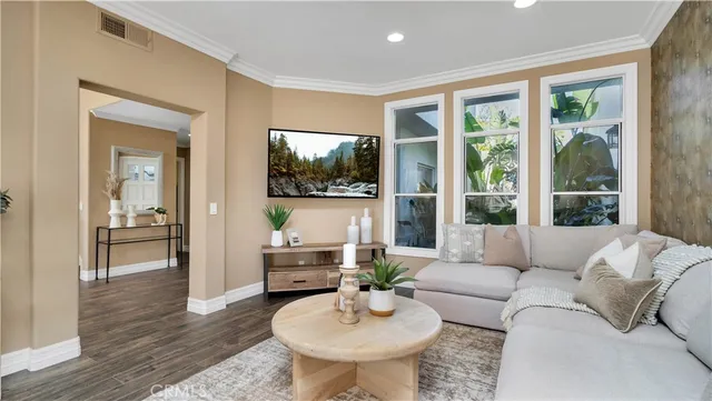 $1,292,000 | 4 Vista Frondosa, Rancho Santa Margarita, CA 92688