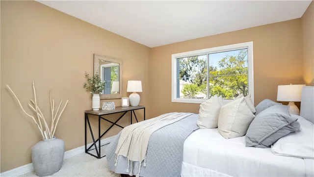 $1,292,000 | 4 Vista Frondosa, Rancho Santa Margarita, CA 92688