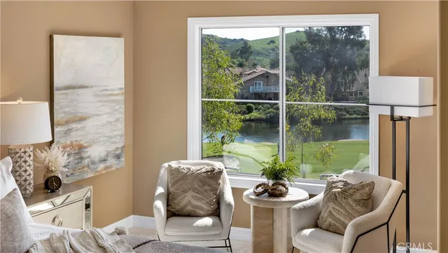 $1,292,000 | 4 Vista Frondosa, Rancho Santa Margarita, CA 92688