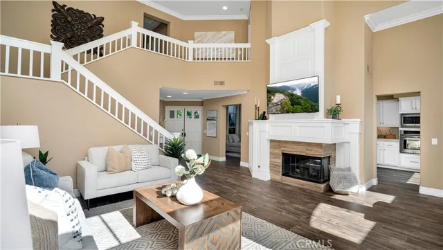 $1,292,000 | 4 Vista Frondosa, Rancho Santa Margarita, CA 92688