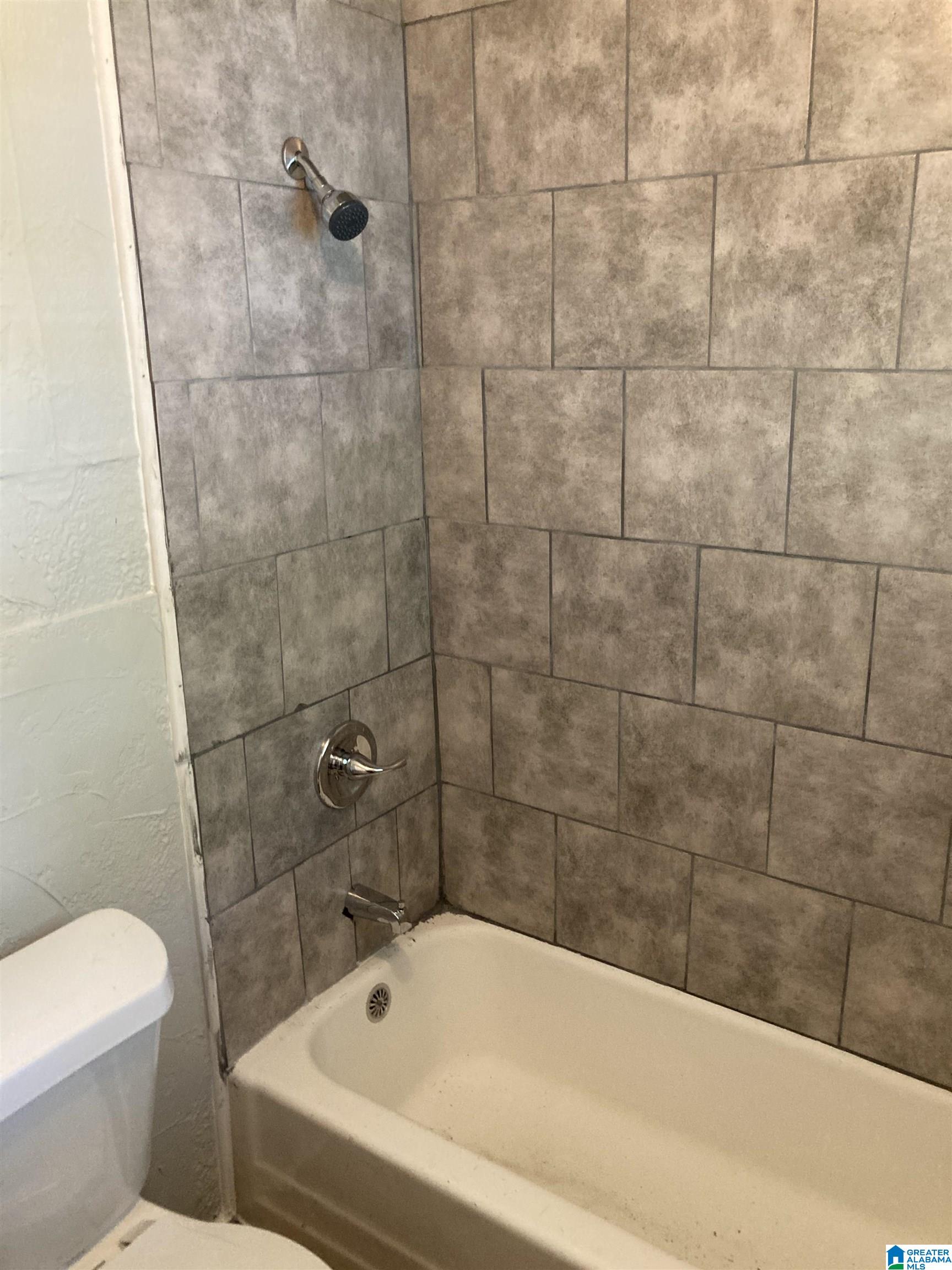 3817 Ellis Avenue Southwest Birmingham, AL 35221 - Photo 6 of 7