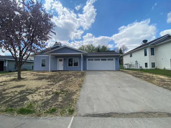 $260,000 | 4608 Manor Brook Drive Northwest, Rochester, MN 55901