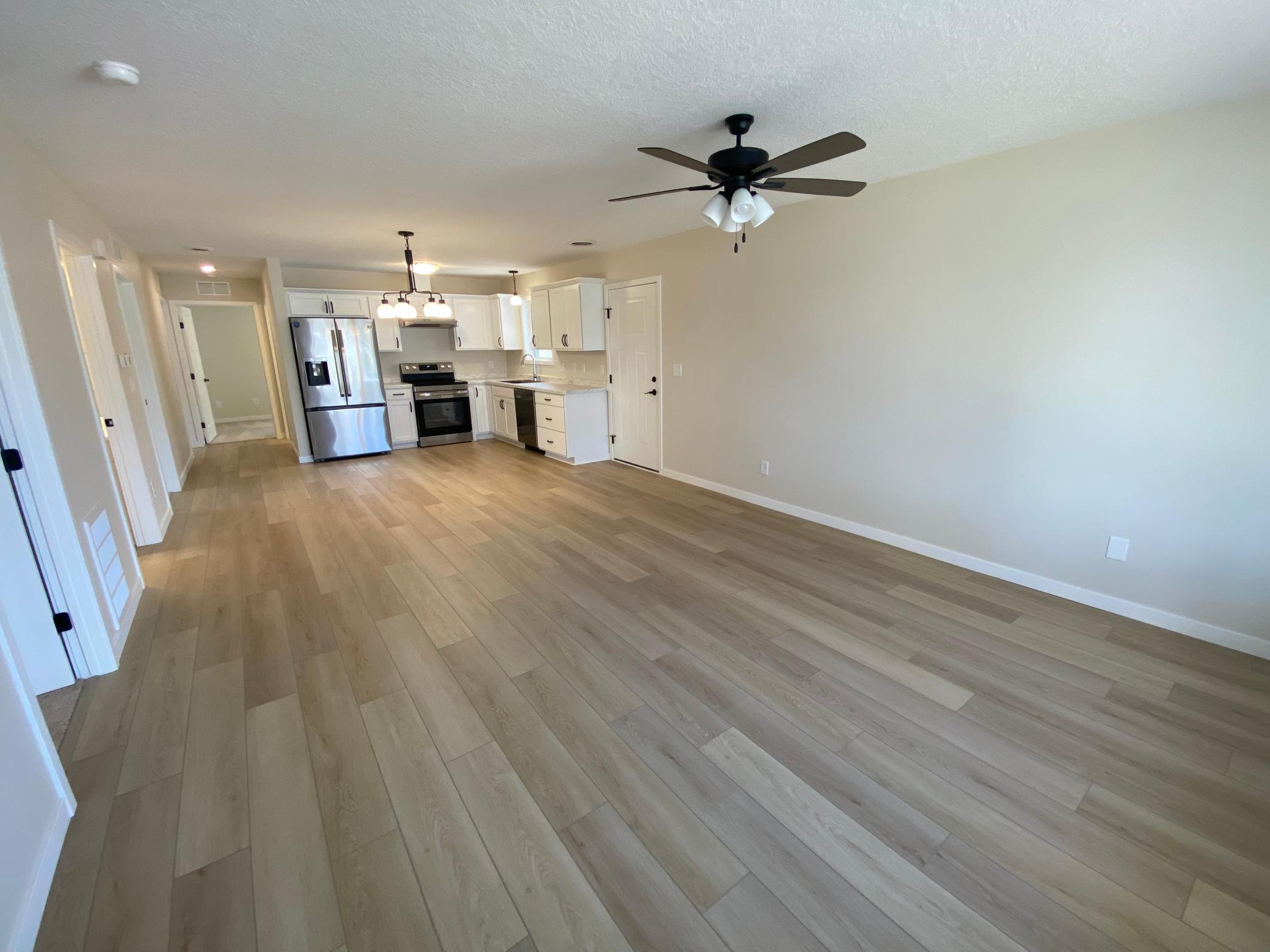 4608 Manor Brook Drive Northwest Rochester, MN 55901 - Photo 2 of 23