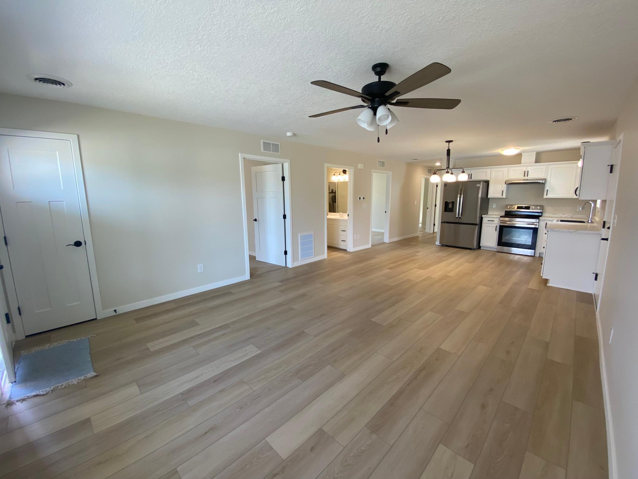 4608 Manor Brook Drive Northwest Rochester, MN 55901 - Photo 3 of 23