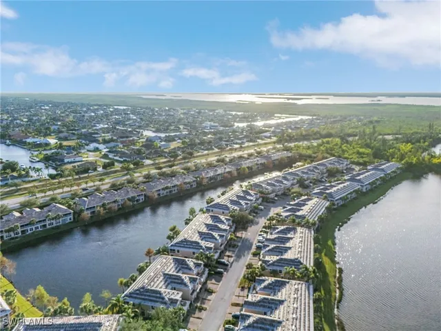 $2,000 | 2620 Somerville Loop, Unit 2004, Cape Coral, FL 33991