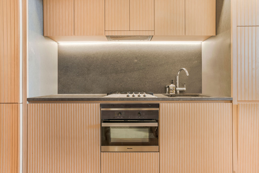 565 Broome Street, Unit S8B Manhattan, NY 10013 - Photo 3 of 21
