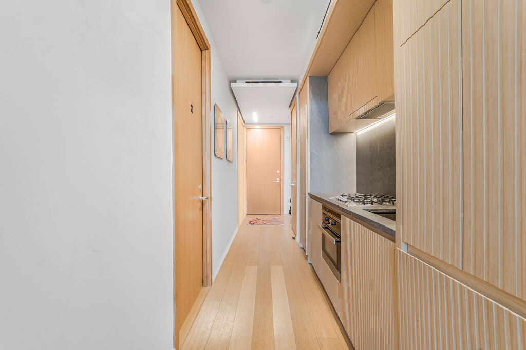 565 Broome Street, Unit S8B Manhattan, NY 10013 - Photo 4 of 21