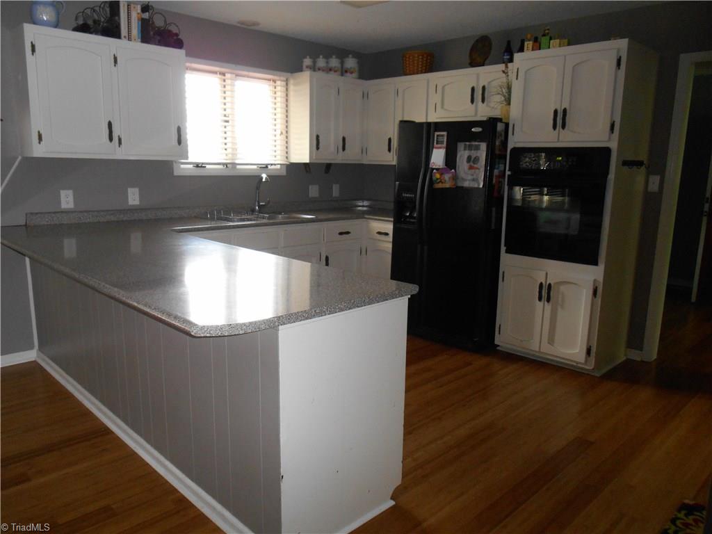 299 Farmbrook Road Mount Airy, NC 27030 - Photo 10 of 27 Gallery Image 10