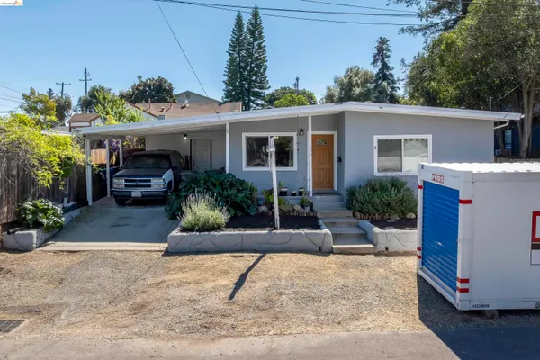 $599,000 | 1050 Sierra Avenue, Martinez, CA 94553
