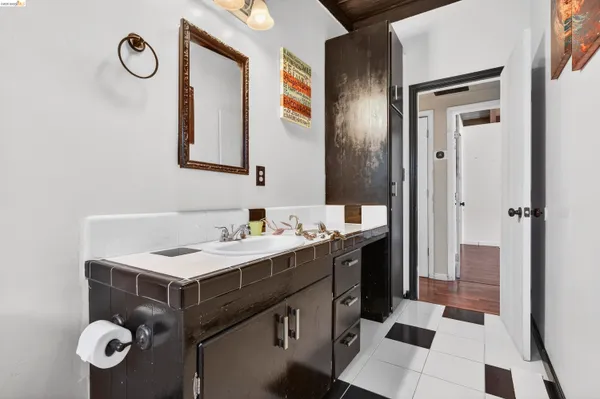 $599,000 | 1050 Sierra Avenue, Martinez, CA 94553