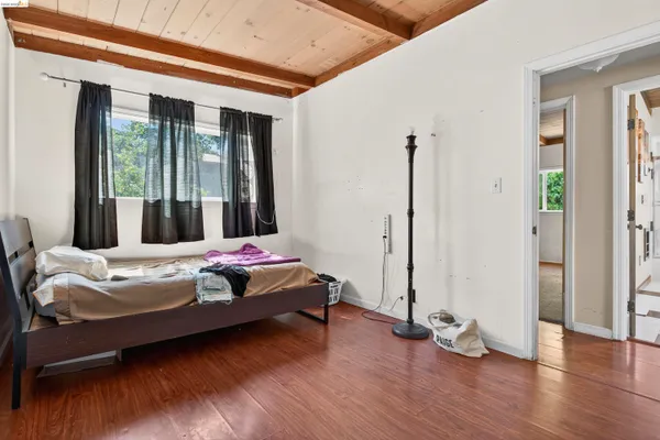 $599,000 | 1050 Sierra Avenue, Martinez, CA 94553