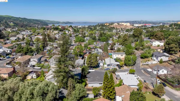 $599,000 | 1050 Sierra Avenue, Martinez, CA 94553