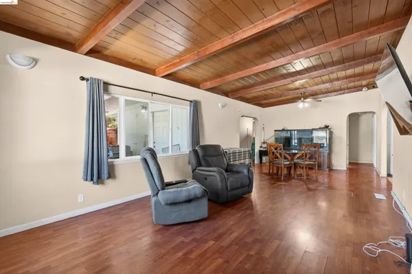 $599,000 | 1050 Sierra Avenue, Martinez, CA 94553