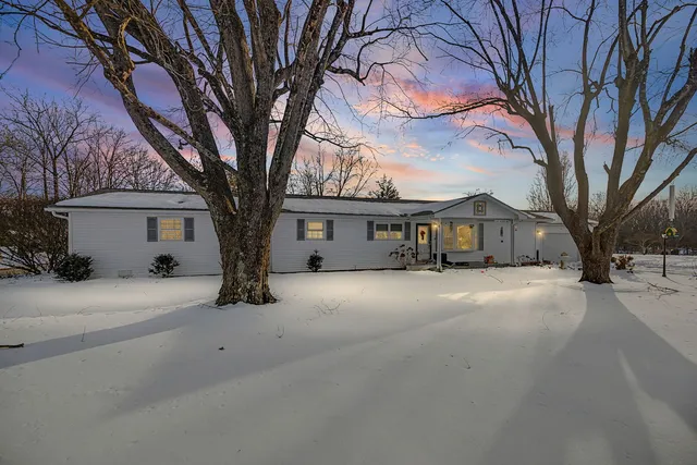 $335,000 | 3192 Nation Road, Salem, IL 62881