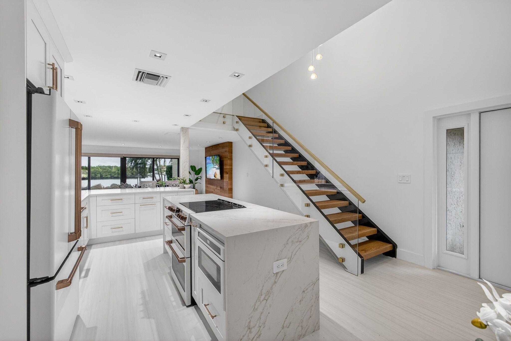 6550 North Ocean Boulevard, Unit 1 Ocean Ridge, FL 33435 - Photo 12 of 92 12