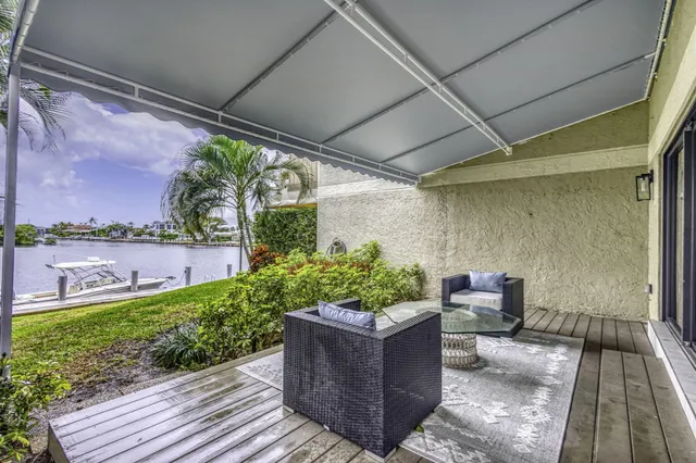 $1,999,000 | 6550 North Ocean Boulevard, Unit 1, Ocean Ridge, FL 33435