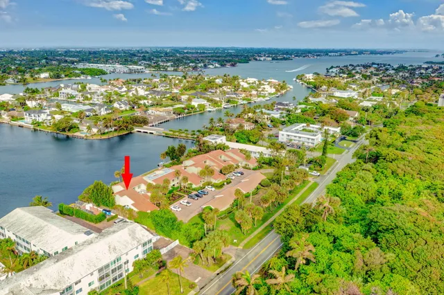 $1,999,000 | 6550 North Ocean Boulevard, Unit 1, Ocean Ridge, FL 33435