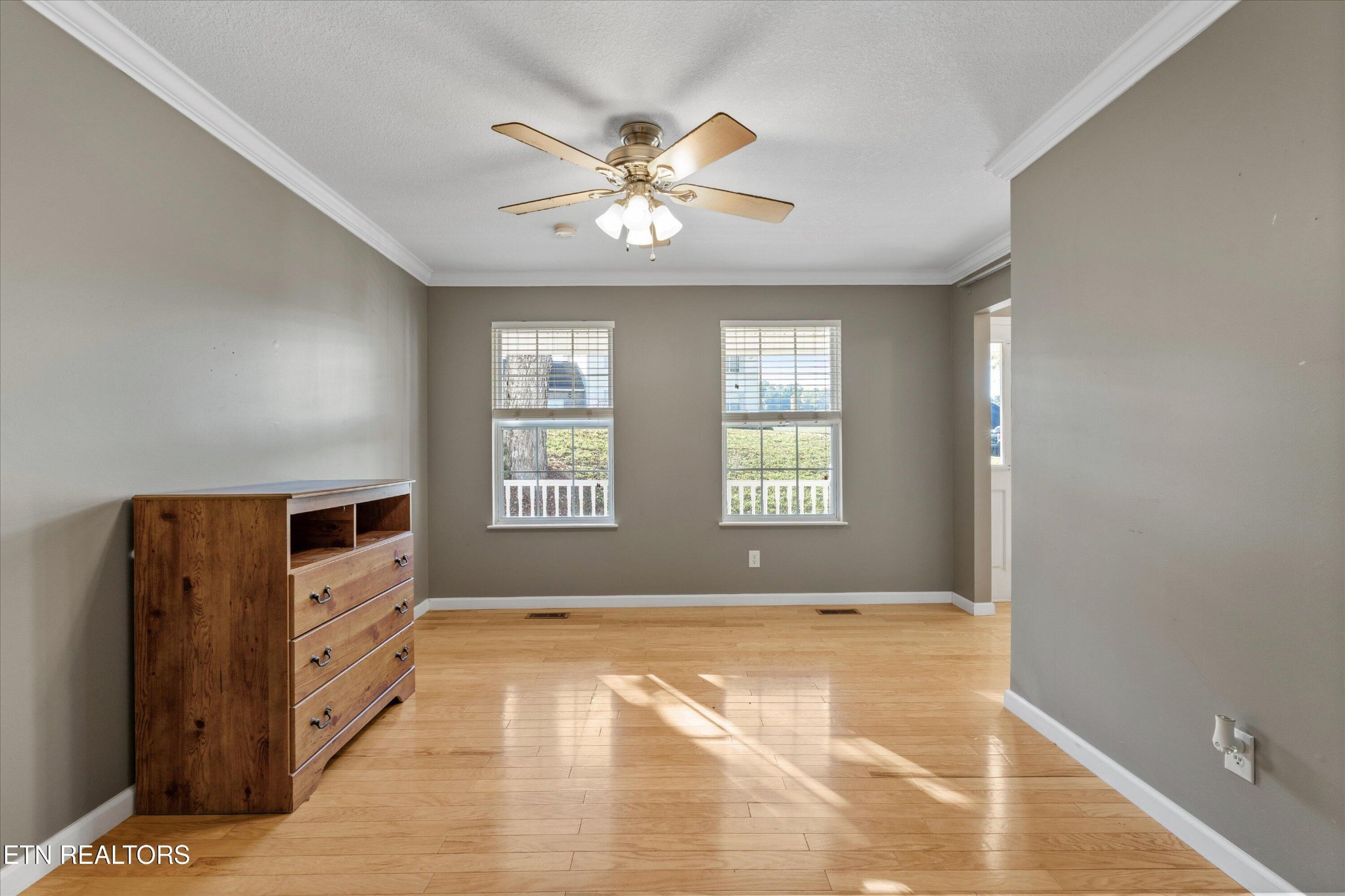 151 Huntington Lane Heiskell, TN 37754 - Photo 8 of 40 a view of an empty room with a window