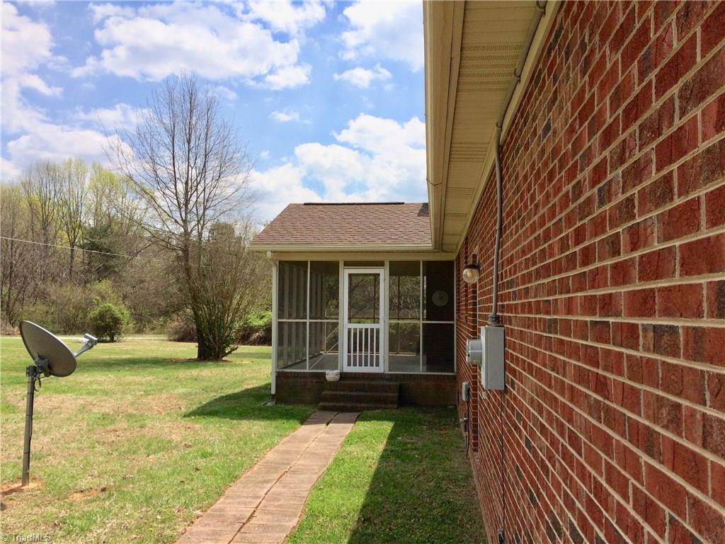4532 Walpole Road High Point, NC 27265 - Photo 14 of 15