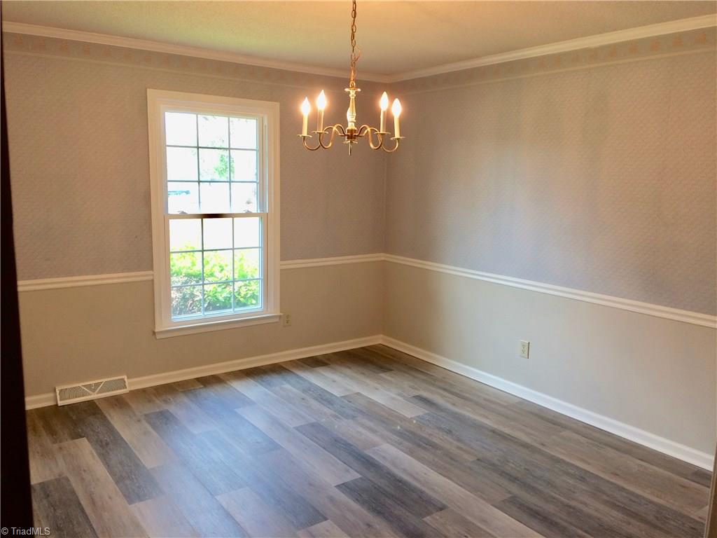 4532 Walpole Road High Point, NC 27265 - Photo 4 of 15