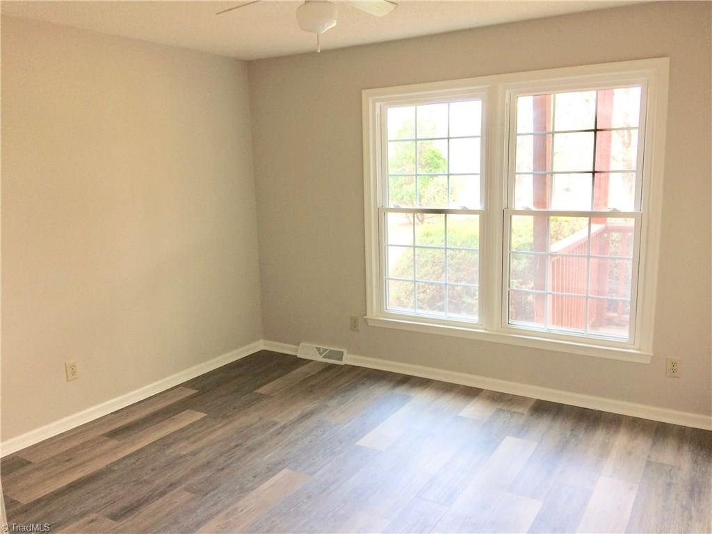 4532 Walpole Road High Point, NC 27265 - Photo 10 of 15