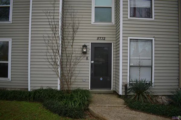 $1,700 | 8732 Jefferson Highway, Baton Rouge, LA 70809