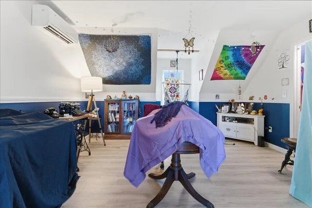 $575,000 | 448 Lowell Town Road, Wiscasset, ME 04578