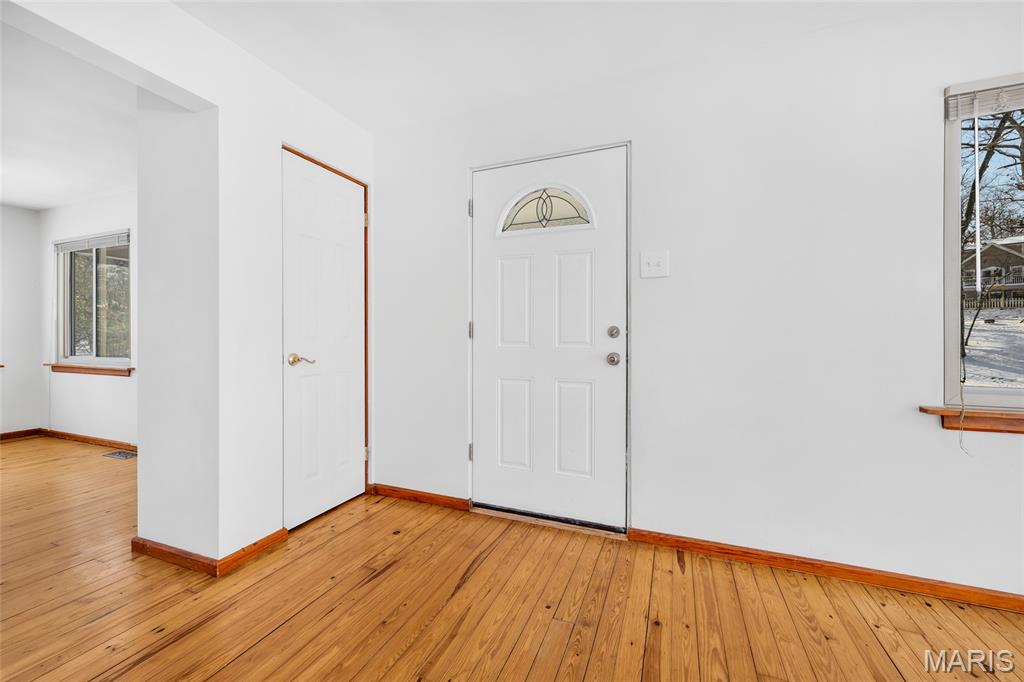 40 Mombert Drive Ballwin, MO 63021 - Photo 9 of 34 Gallery Image 9