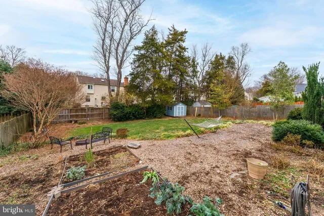 $3,700 | 12918 Framingham Court, Herndon, VA 20171