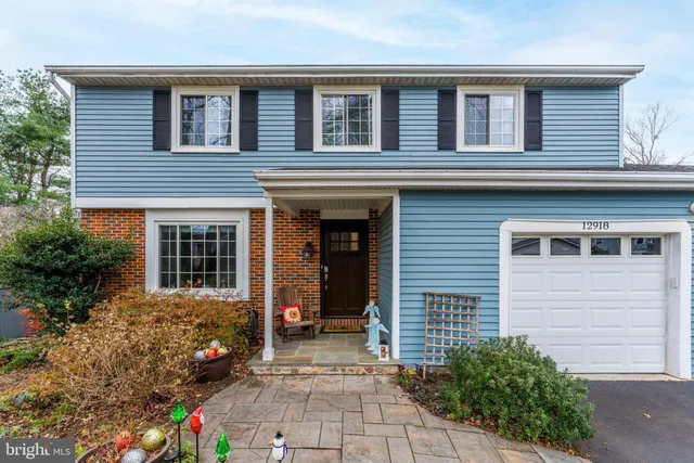 $3,700 | 12918 Framingham Court, Herndon, VA 20171