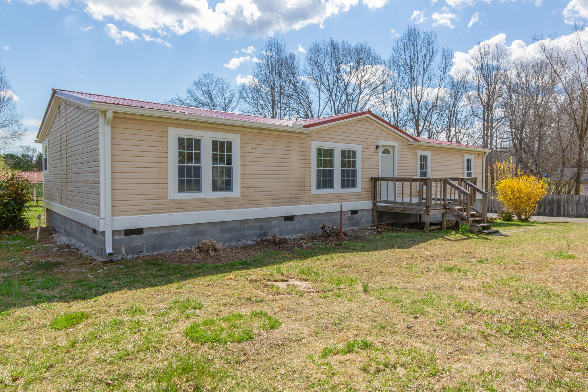 2244 Wayne Road Bon Aqua, TN 37025 - Photo 3 of 28
