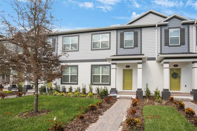 $2,600 | 628 Pothos Street, Apopka, FL 32703