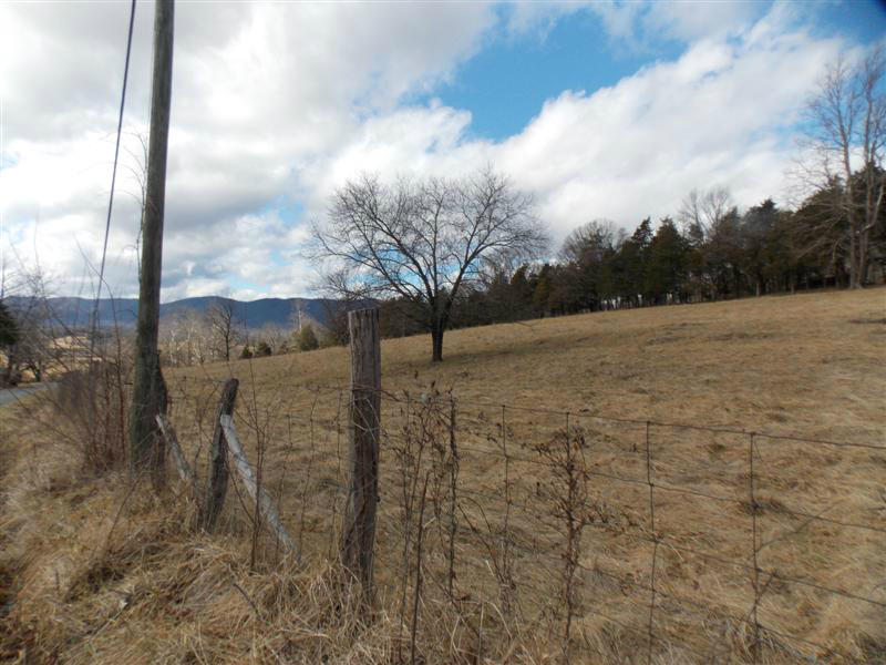 4332 Country Club Road Troutville, VA 24175 - Photo 9 of 10 Field