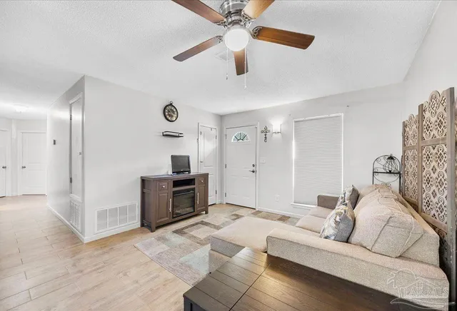 $223,750 | 2961 English Oak Circle, Pensacola, FL 32526