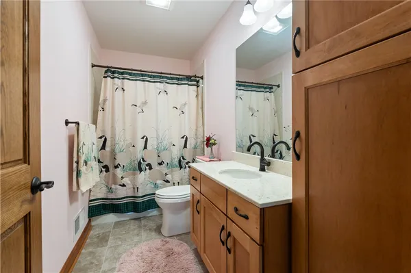 $749,900 | 6568 Florence Lane, Livonia, NY 14487