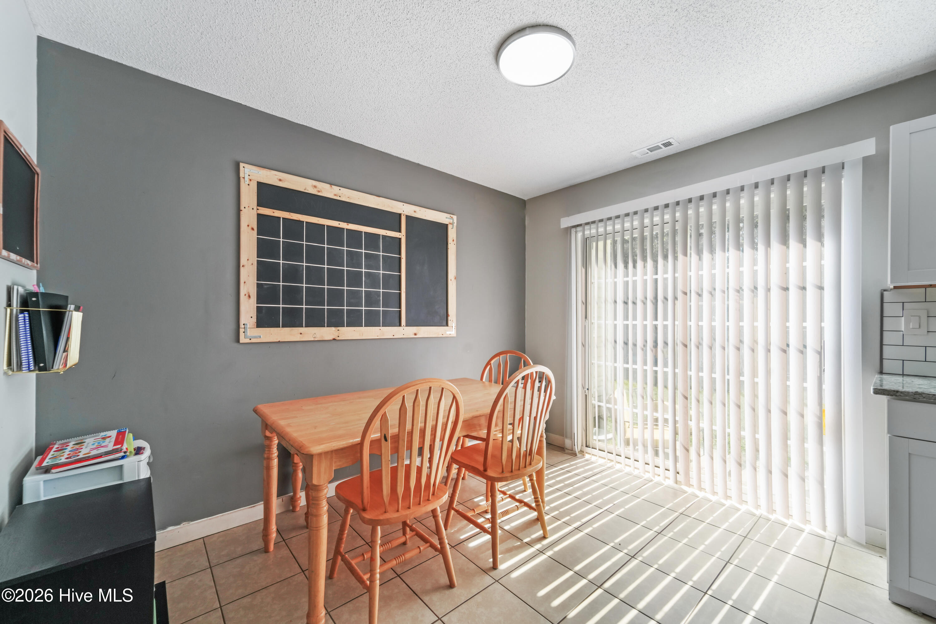 185 Liberty Park Road Jacksonville, NC 28540 - Photo 7 of 35 DSC08824