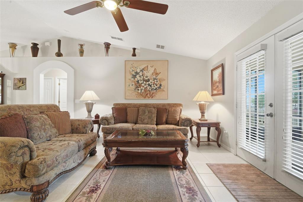 812 Benton Lake Drive South DeLand, FL 32724 - Photo 7 of 56 Gallery Image 7