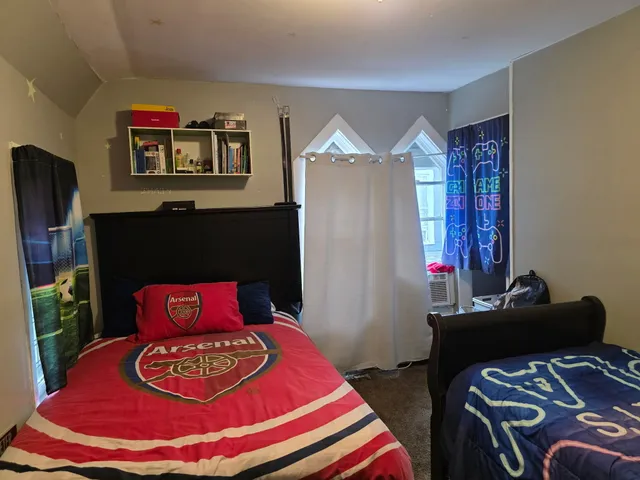 $565,000 | 274 Park Street, Bridgeport, CT 06608