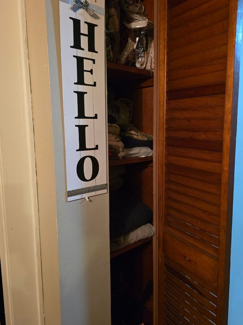 274 Park Street Bridgeport, CT 06608 - Photo 21 of 28 a close up of a door