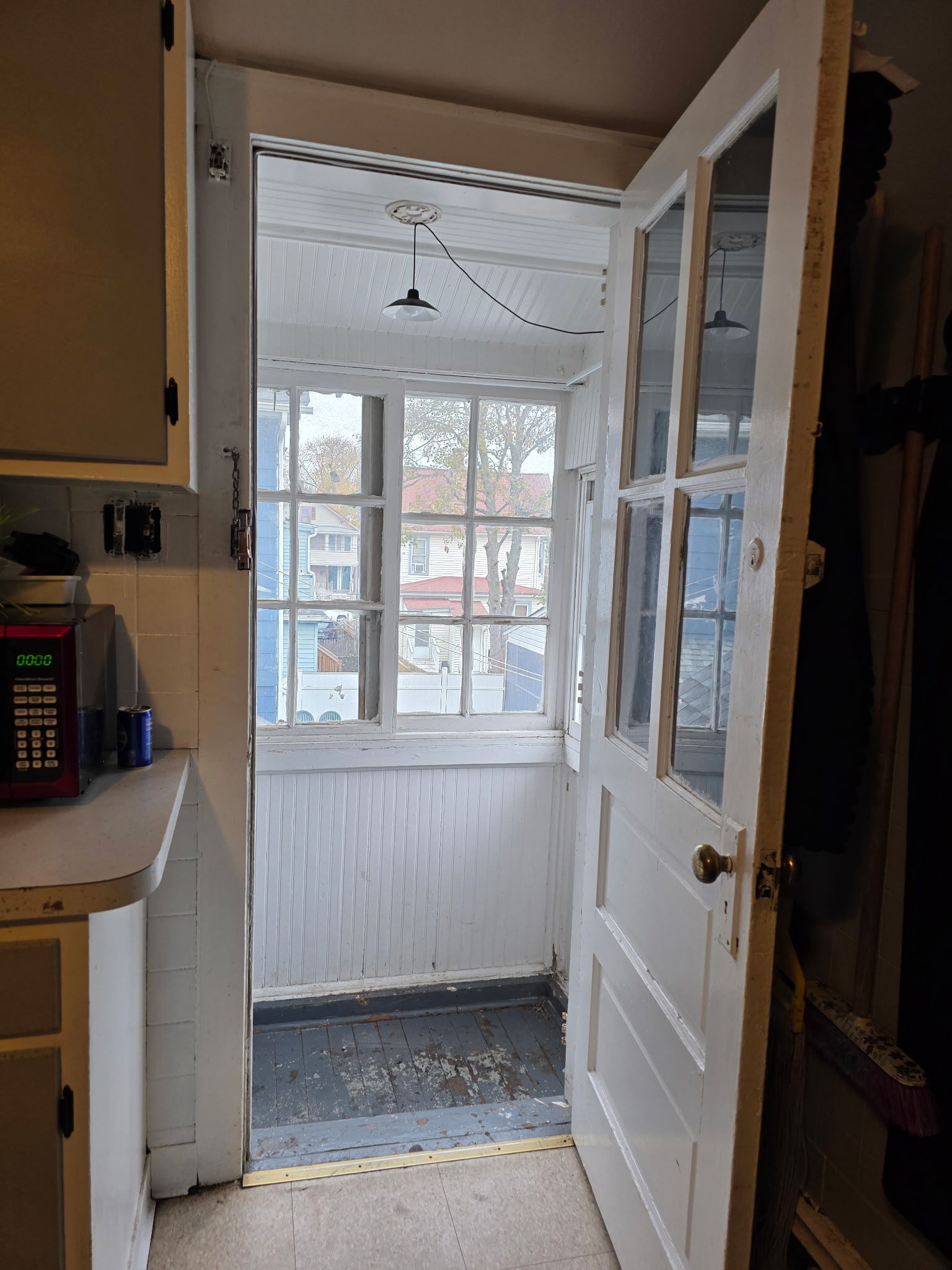 274 Park Street Bridgeport, CT 06608 - Photo 4 of 28 a view of an entryway with a kitchen
