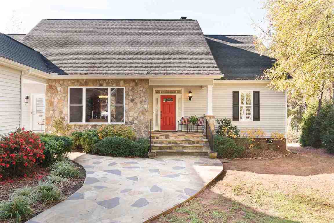 114 Snug Harbor Road Seneca, SC 29678 - Photo 1 of 36 Gallery Image 1