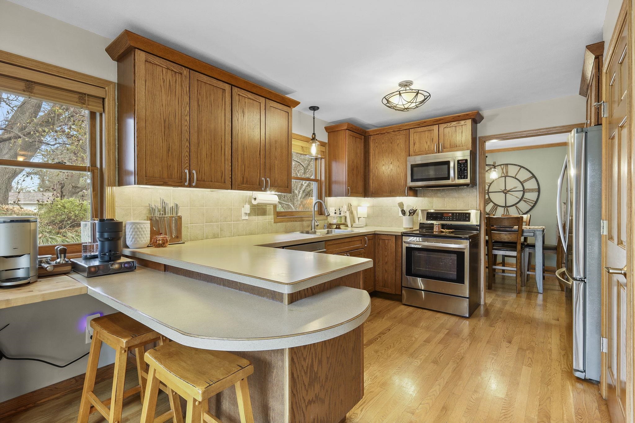 938 Johnson Street Oregon, WI 53575 - Photo 11 of 50