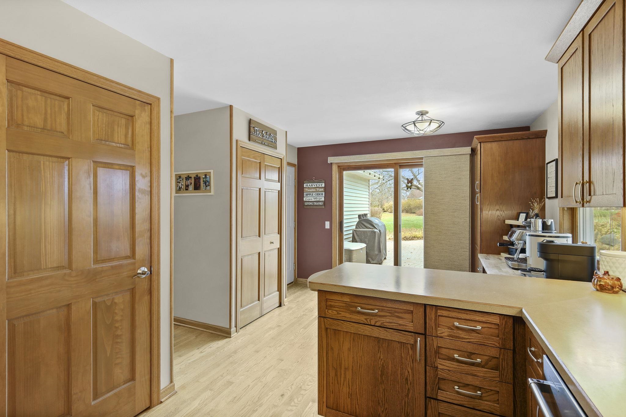 938 Johnson Street Oregon, WI 53575 - Photo 14 of 50